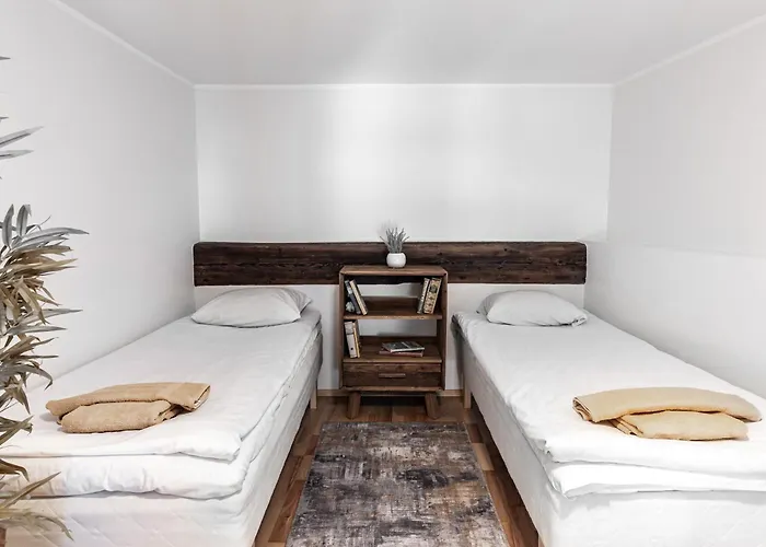 Airhome - Tower * 塔林