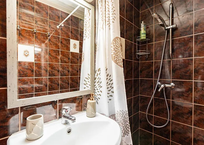 Airhome - Tower Appartamento Reval